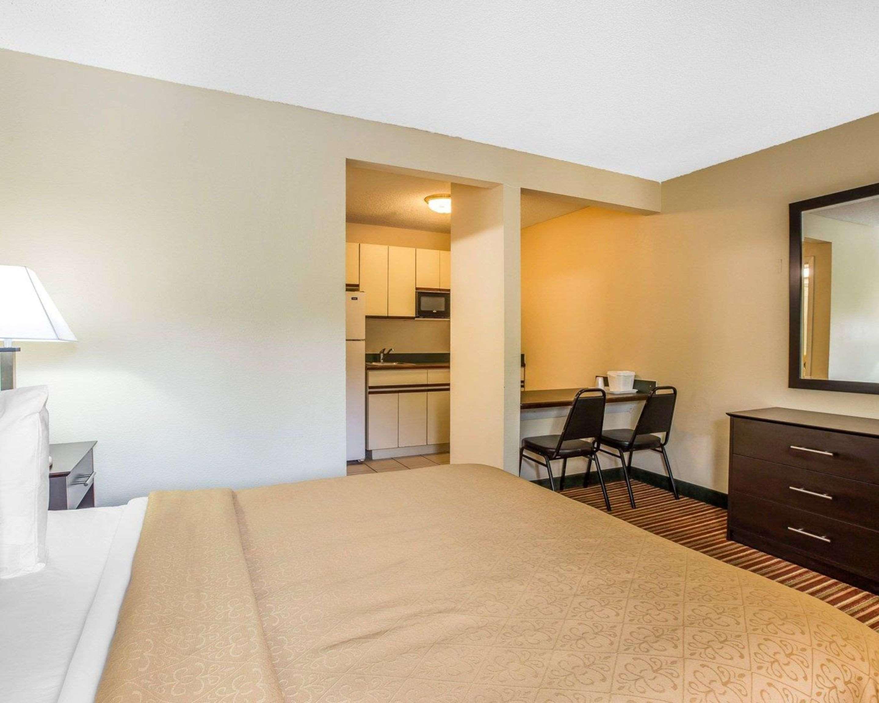 Suburban Studios Augusta Dış mekan fotoğraf